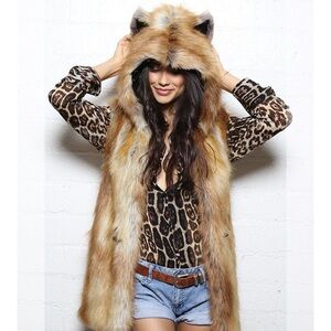 Spirithoods Red Fox vest size small